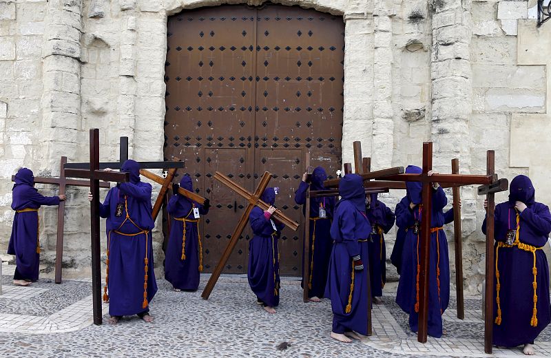 Penitentes de El Nazareno en Castro del Rio