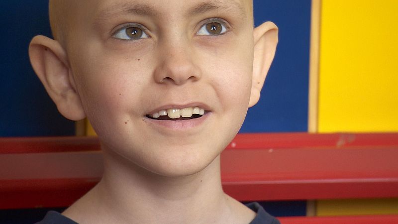 Sergio sonrie a los payasos