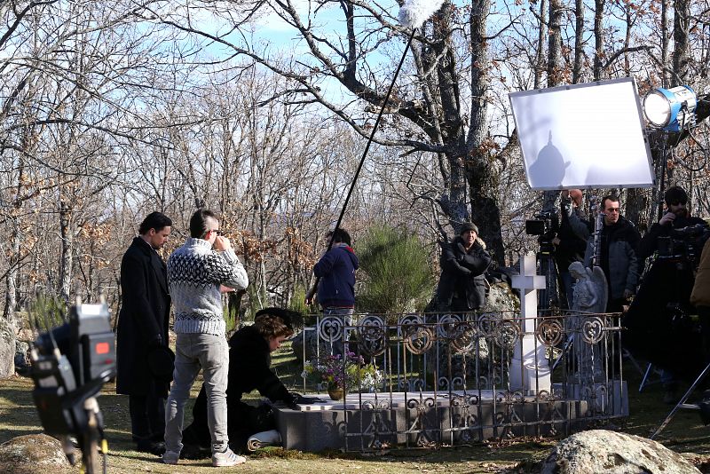 'Acacias 38' - Cayetana y Germán en su visita al cementerio