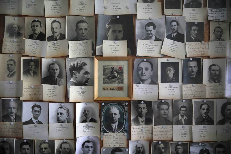 Retratos de algunos de los muertos en el museo del campo de exterminio nazi de Mauthausen.