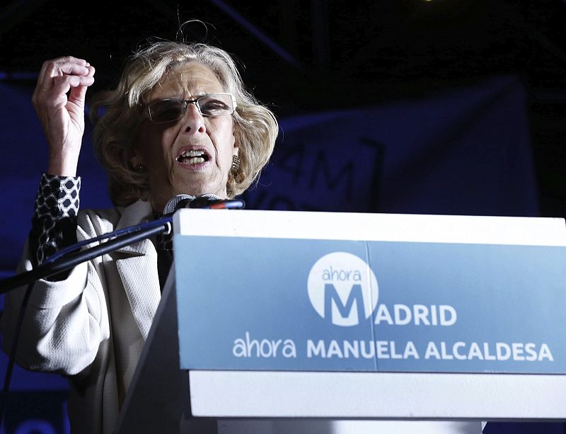 Manuel Carmena, candidata a la alcaldía por Ahora Madrid, se dirige a sus simpatizantes tras conocer los resultados electorales.