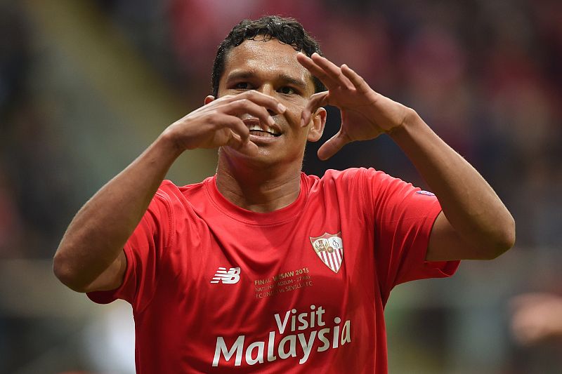 Carlos Bacca ha sido el autor de dos goles ante el Dnipro.