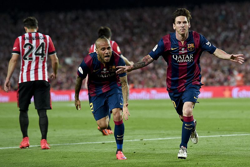 Messi celebra su gol en el minuto 20 de juego. Un gol antológico.