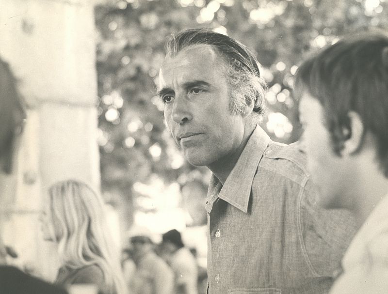 El actor británico también interpretó a uno de los malvados de la serie de películas de James Bond