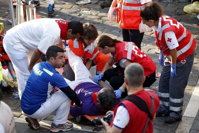 Siete mozos han sido trasladados al hospital en el primer encierro de San Fermín 2015