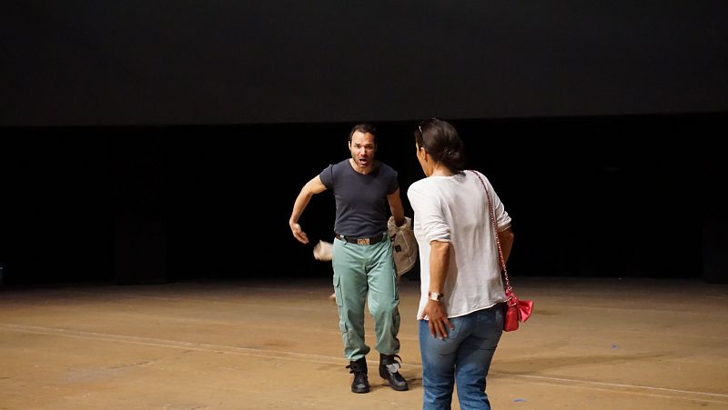 Ensayo ante el piano de 'Carmen', con los solistas Béatrice Uria-Monzon y Nikolai Schukoff