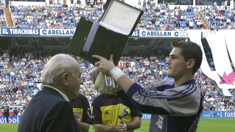 Casillas trofeo Bravo