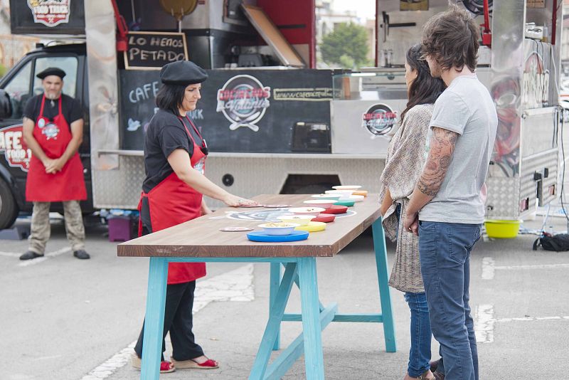 Café Racer opina que le falta reducción al caldo de Feeling Food