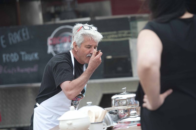 Carlos es el primero, acierta 7 ingredientes de 9