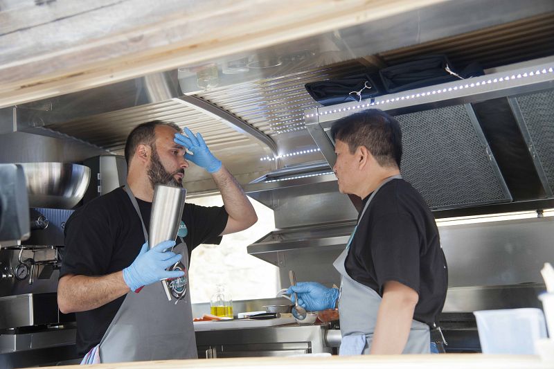 El Kiosko sabe que lo va a tener difícil, ¡se le ha olvidado la pasta brick para las milhojas!