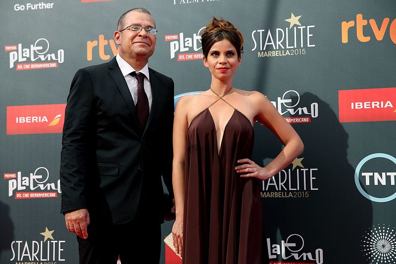 Los invitados llegan a la alfombra roja