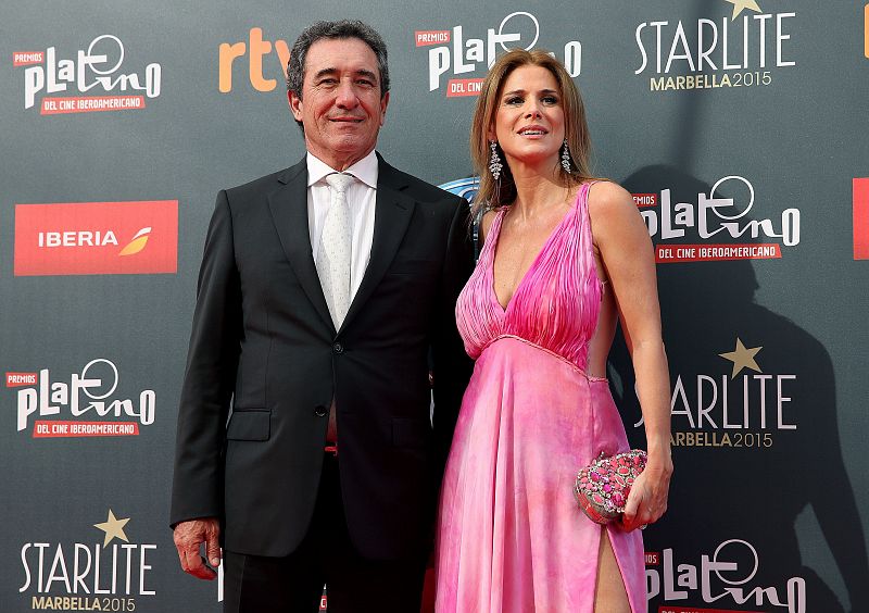 Los invitados llegan a la alfombra roja