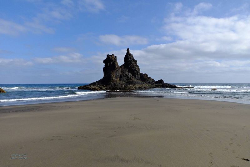   Playa de Benijo (Tenerife).