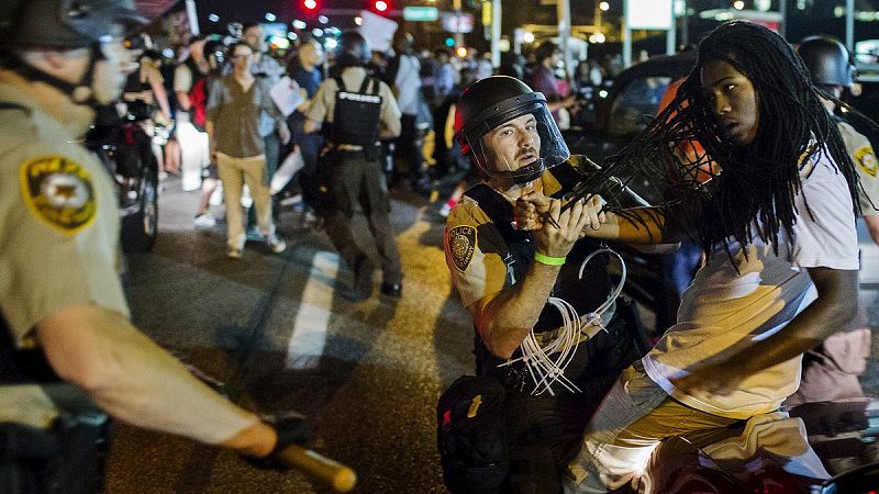 Decenas de personas han sido arrestadas en esta ciudad de Misuri en los dos últimos días