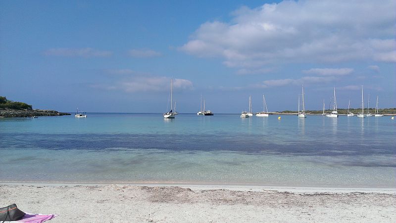 Playa de Bellavista (Son Saura, Menorca).