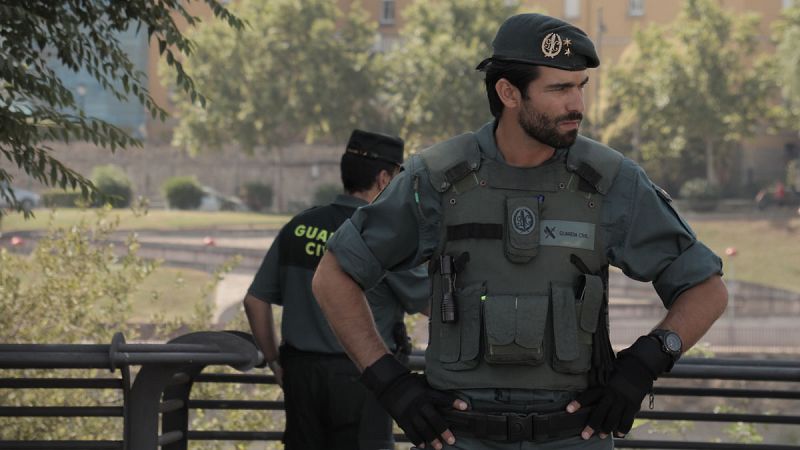 Imagen del capítulo 1 de 'Olmos y Robles'