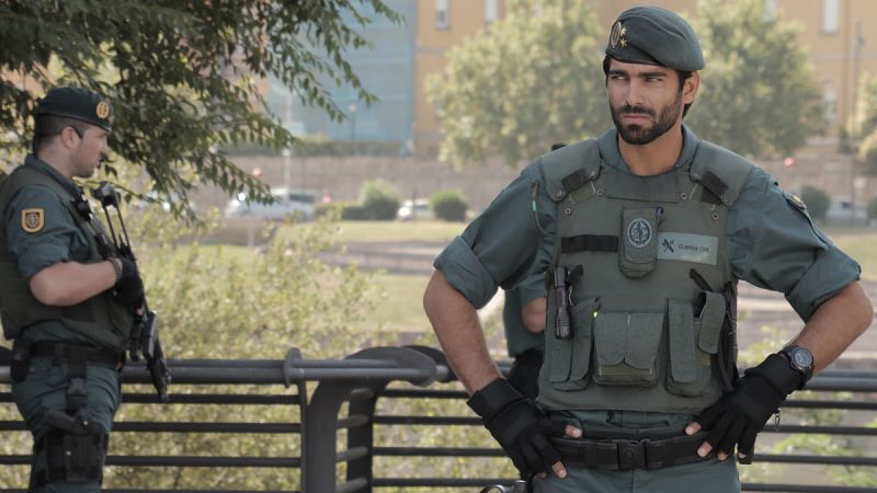 Imagen del capítulo 1 de 'Olmos y Robles'