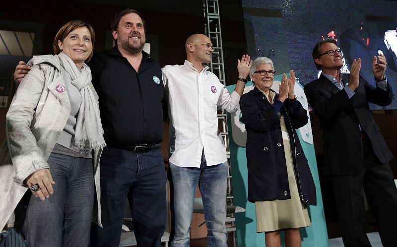 La candidatura soberanista Junts pel Sí  arranca la campaña con un acto con todos sus candidatos