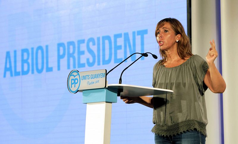 Alicia Sánchez-Camacho ha arropado al candidato popular a la Generalitat