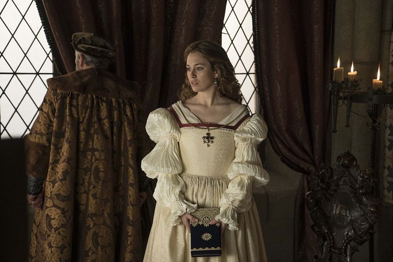 Isabel, dispuesta a esperar a Carlos