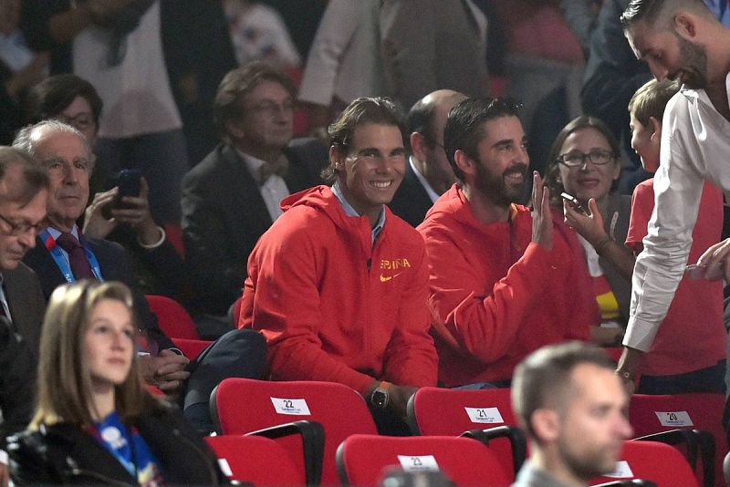 Rafa Nadal ha viajado desde Odense, en Dinamarca, para ver la final junto a Juan Carlos Navarro
