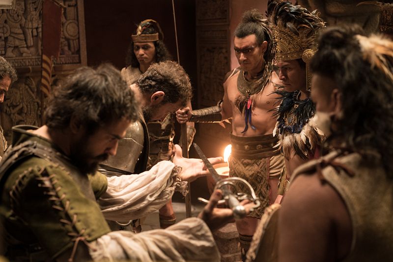 Corts intenta gobernar junto a Moctezuma