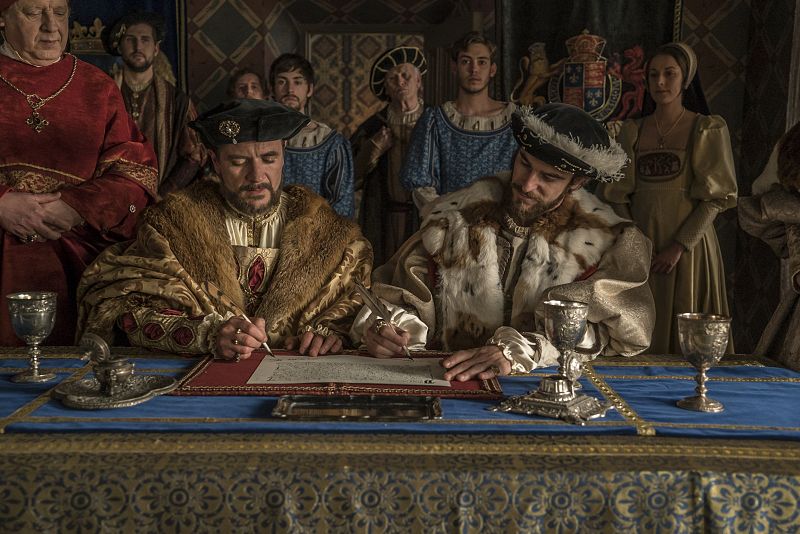 Francia e Inglaterra firman un acuerdo para desafiar a Carlos