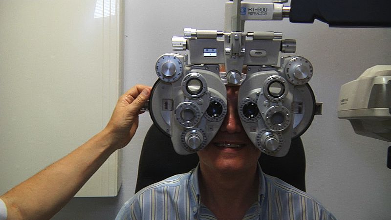 Para su fabricación son necesarios discos de plástico transparentes