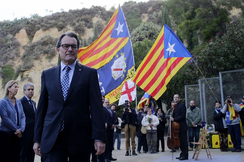 Artur Mas dejó el homenaje al presidente catalán Lluís Companys para dirigirse a la calle del mismo nombre a declarar ante el TSJ de Cataluña.