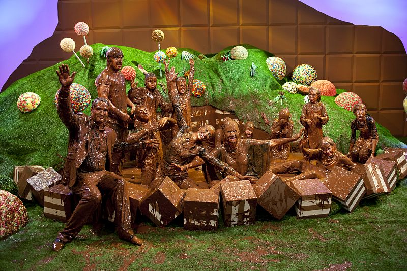 Acabaron todos cubiertos de chocolate