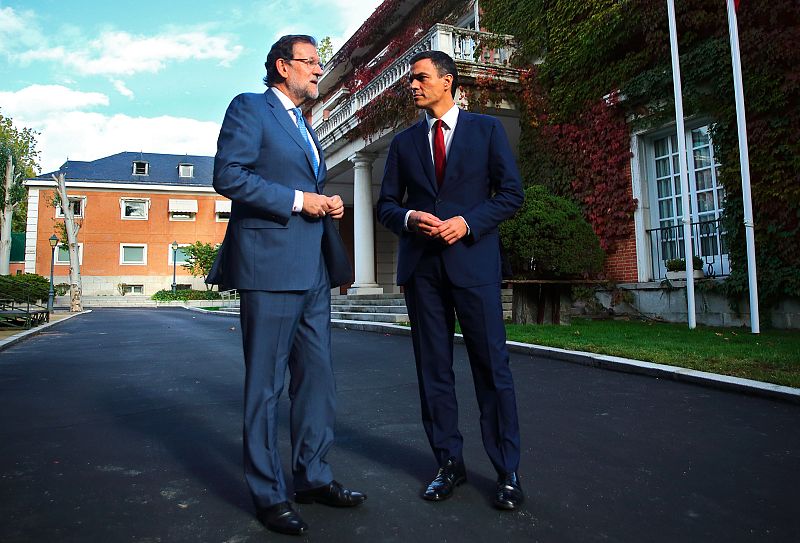 El presidente del Gobierno y el líder del PSOE mantuvieron un encuentro discreto, con un almuerzo en La Moncloa y sin intervención posterior.