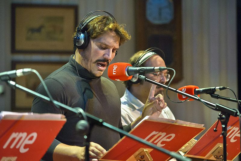 La pareja protagonista de 'El signo de los cuatro'.