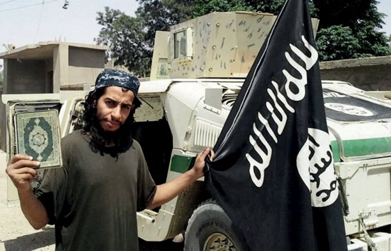 Fotografía sin fechar del supuesto yihadista Abdelhamid Abaaud publicada en la revista Dabiq que el Estado Islámico publica en internet