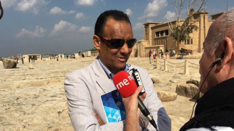 'Espacio en blanco', desde el templo de Luxor en Egipto