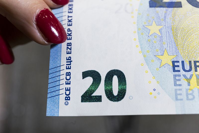 Detalle de la esquina inferior izquierda del nuevo billete de 20 euros