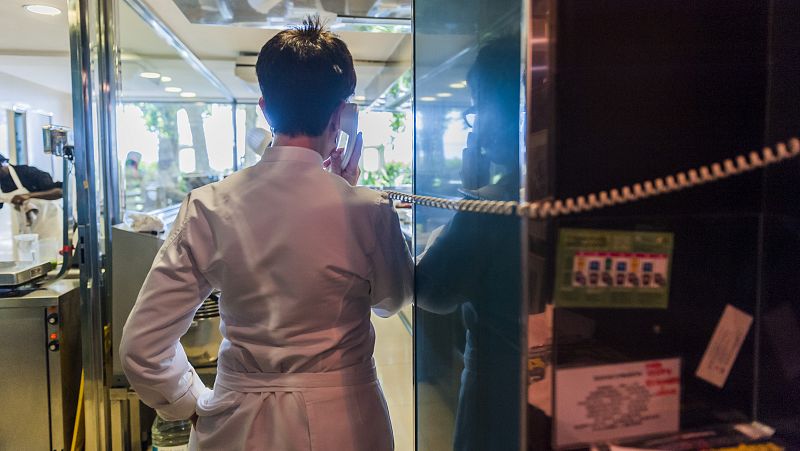 "Yo siento la misma presión que el primer día. El primer servicio me quede sin voz del estres"