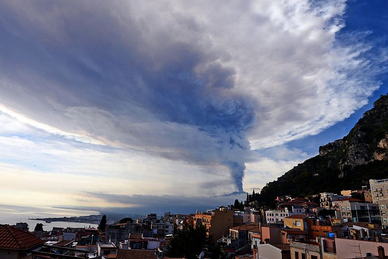 La ciudad de Taormina en la isla de Sicilia