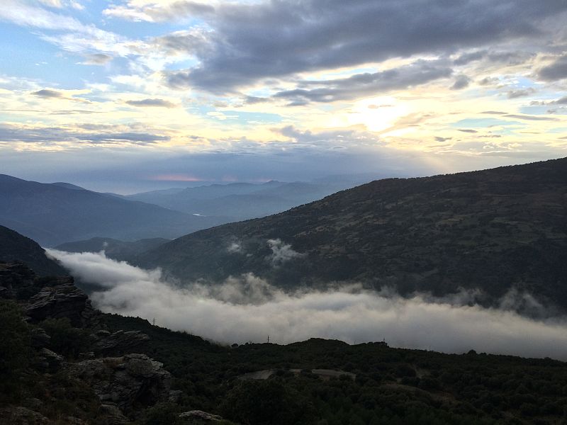 Un mar de nubes en el barranco de Poqueira