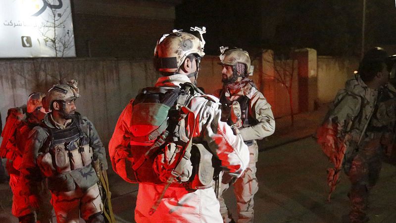 Muere un segundo agente de la Policía Nacional en el atentado en Kabul