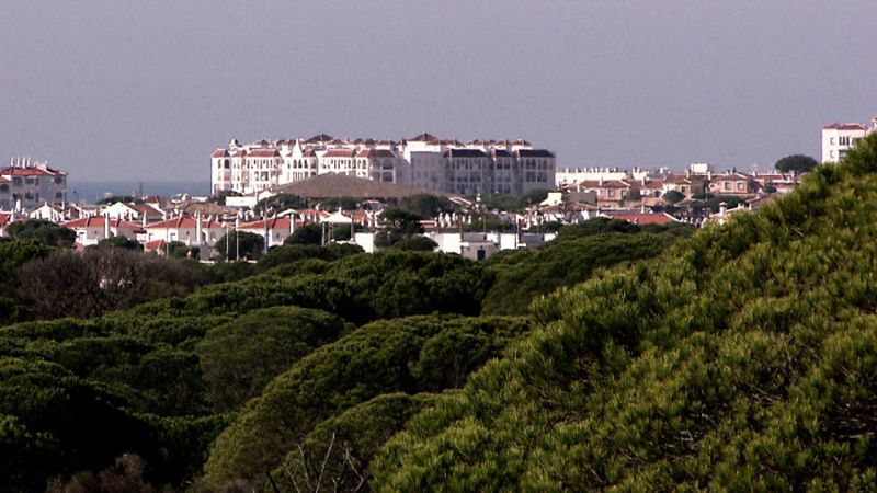 Matalascañas se abastece del agua del acuífero que da vida a Doñana.