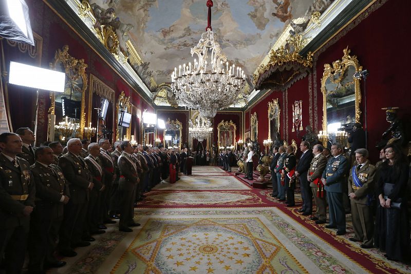 Vista general del Salón del Trono en el Palacio Real de Madrid, donde representantes de las instituciones del Estado, los tres Ejércitos y la Guardia Civil han participado en la celebración de la Pascua Militar que han presidido los Reyes de España.