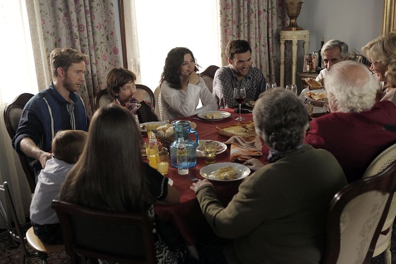 La familia Alcántara, al completo