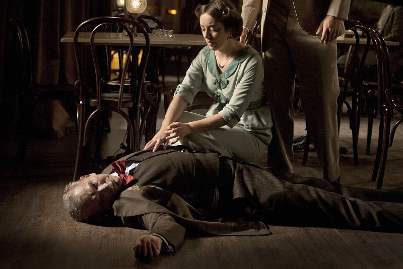 Seis Hermanas - Sofía atiende al tío Hilario