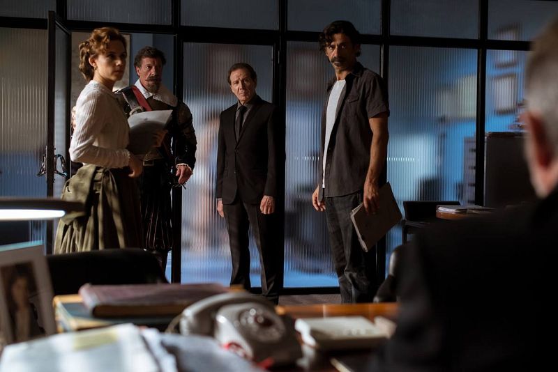  Spínola sustituye a Julián en la patrulla en el viaje al siglo XI