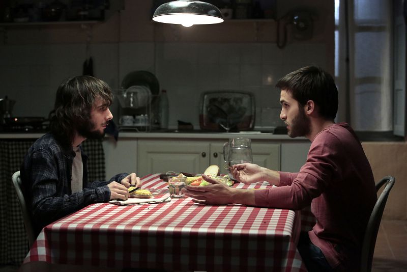 Cuéntame cómo pasó - Luis y Carlos, en Sagrillas