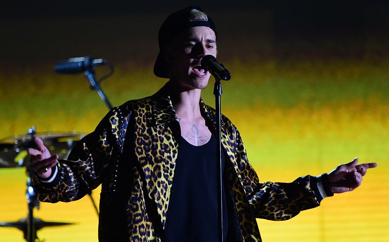 Justin Bieber sobre el escenario.