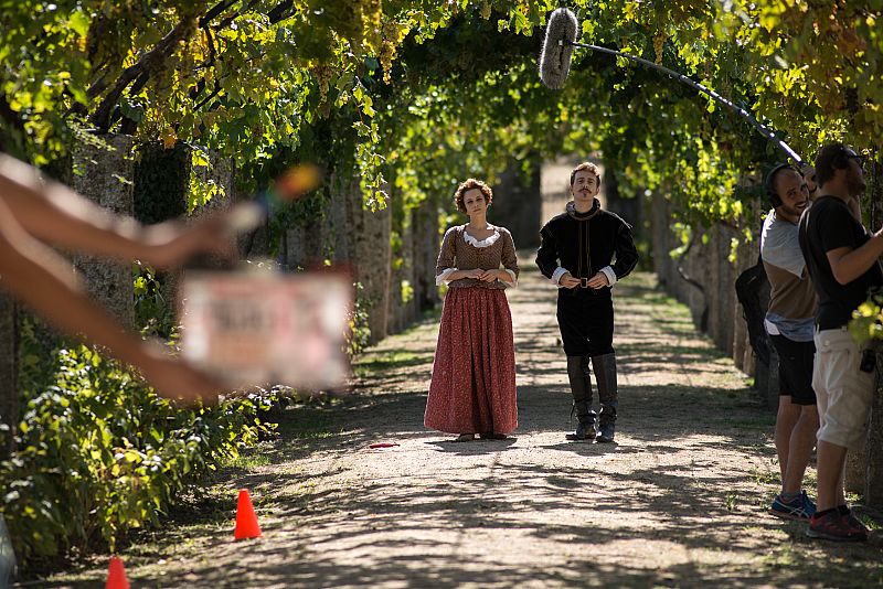 Aura Garrido y Victor Clavijo preparados para grabar