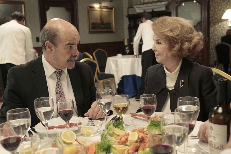 Cuéntame cómo pasó - Olmedilla y su madre