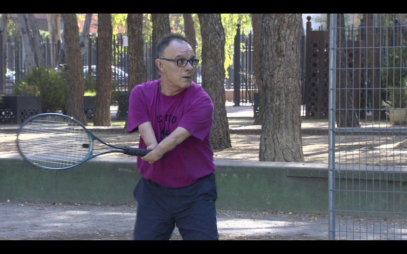 Manuel Bioque practicando en el frontón