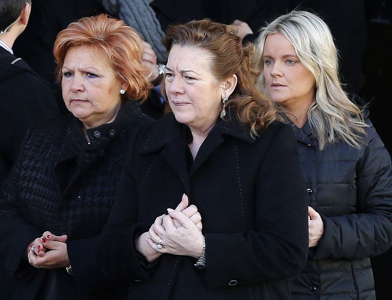 Las presidentas de la Asociación de Víctimas del Terrorismo (AVT), Ángeles Pedraza; de la Asociación 11M Afectados por el Terrorismo, por Pilar Manjón, y de la Fundación de Víctimas del Terrorismo